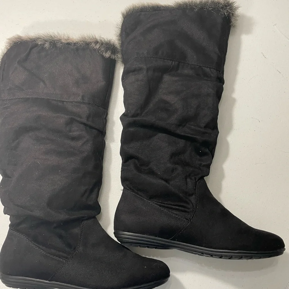 R2 Black and Gray Faux Fur Winter Boots Size 8.5 SB-50
